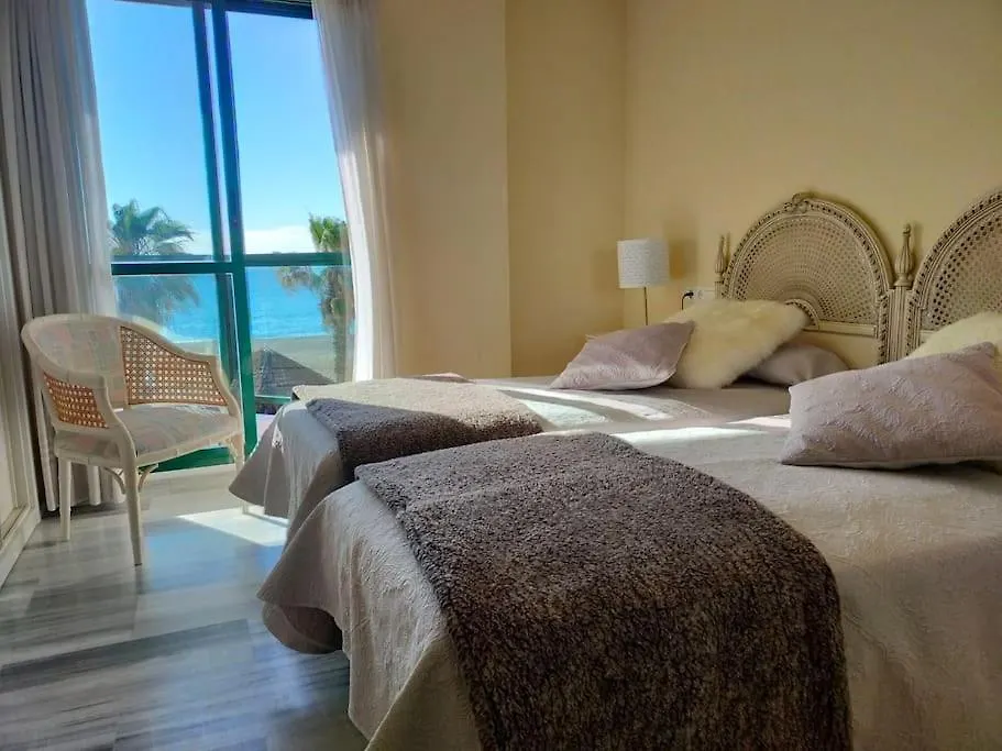 Apartamento de lujo en primera línea de playa Torremolinos